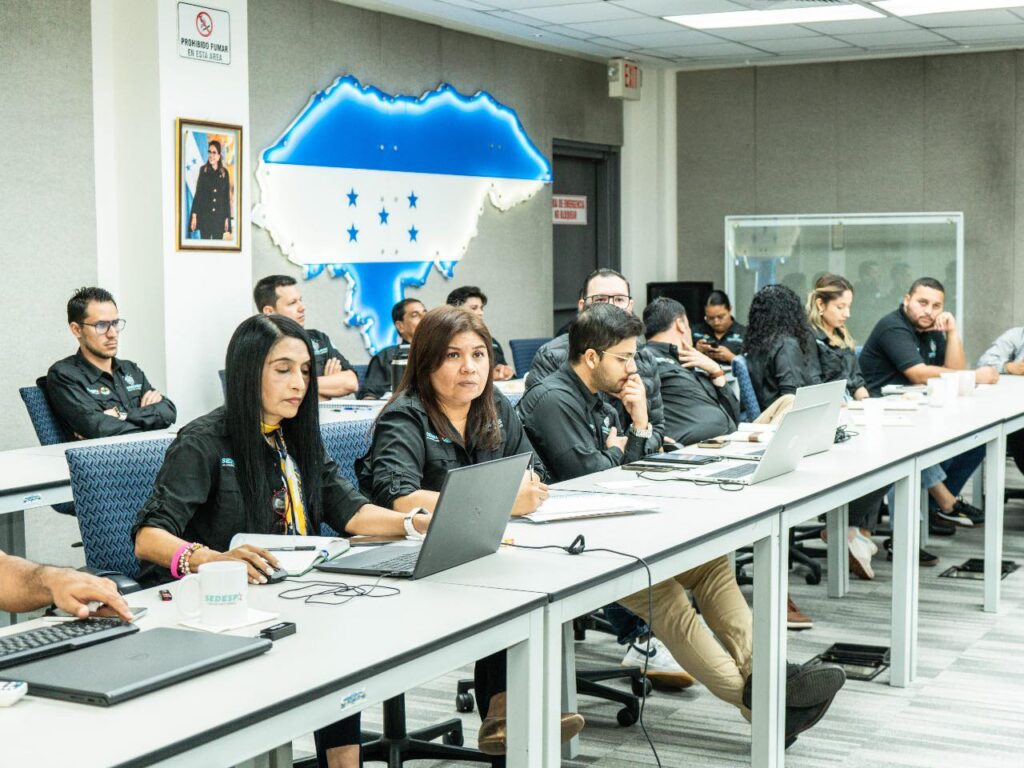 517304587 1056386033345693 102920803740760494 n